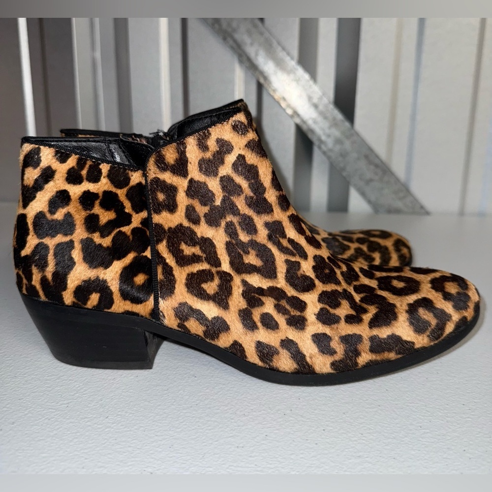 Sam Edelman Women's Round Toe Block Heels Ankle Bootie Animal Print Size 8